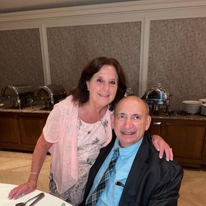 Meet your Posher, Sharon